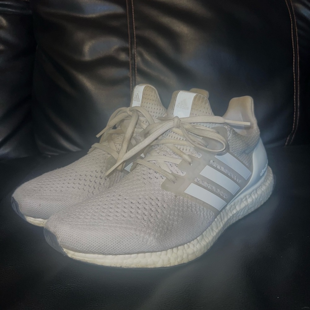 White Adidas ultra boost